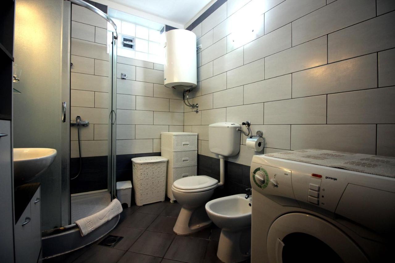 Apartment Leana Selce Exterior foto